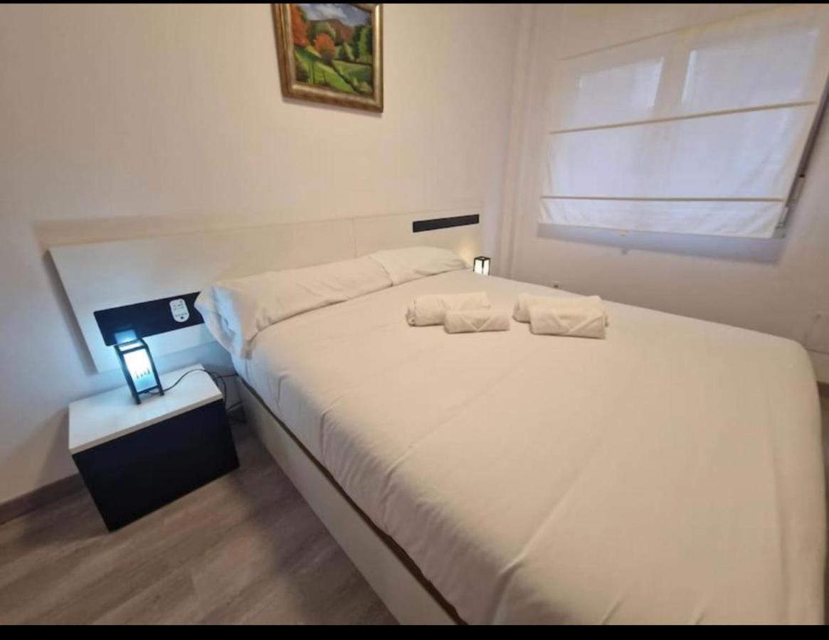 Apartamento Con Terraza Y Parking Gijón Camera foto