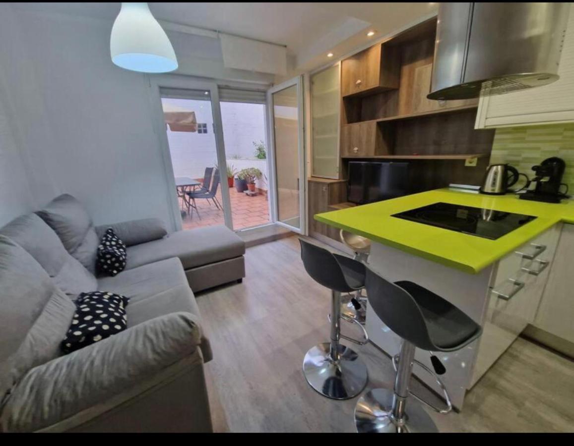 Apartamento Con Terraza Y Parking Gijón Camera foto